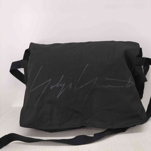 ヨウジヤマモト Yohji Yamamoto シグネチャーロゴキャンバスメッセンジャーバッグ メンズ ONE SIZE